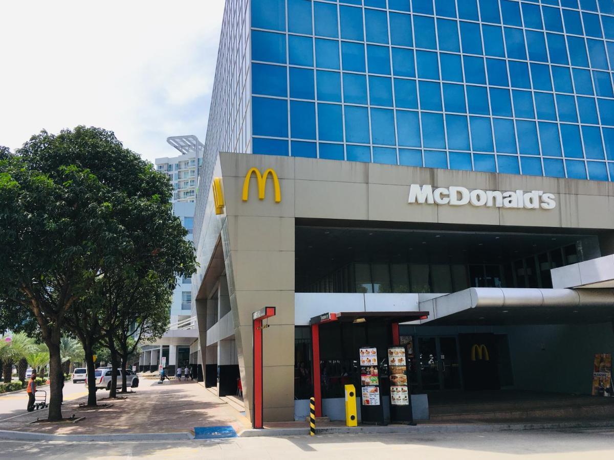 Hometel Barrio House Mactan ماكتان المظهر الخارجي الصورة