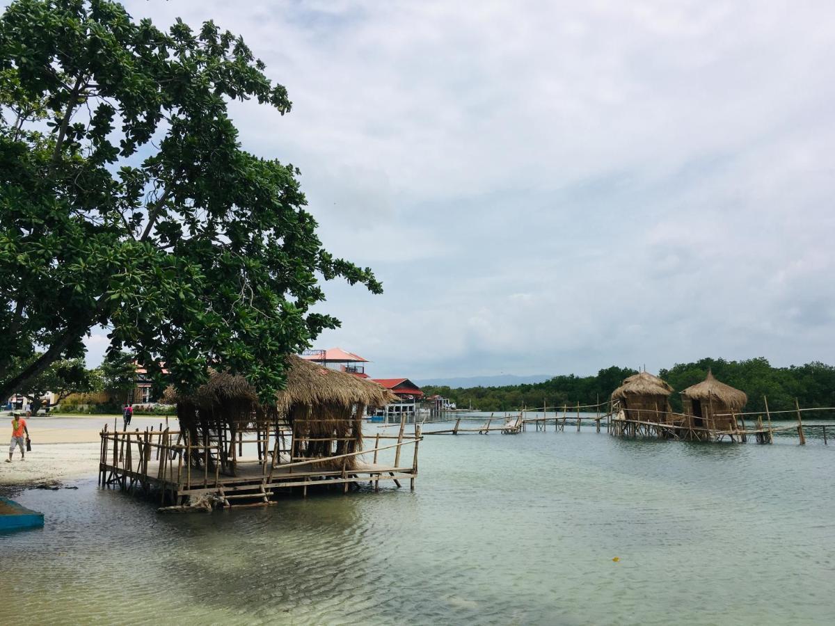 Hometel Barrio House Mactan ماكتان المظهر الخارجي الصورة