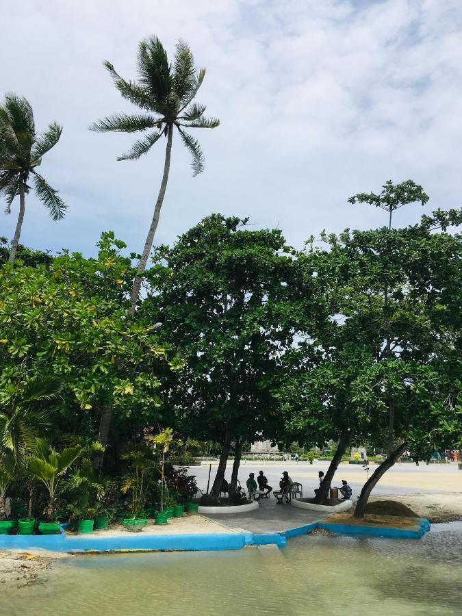 Hometel Barrio House Mactan ماكتان المظهر الخارجي الصورة