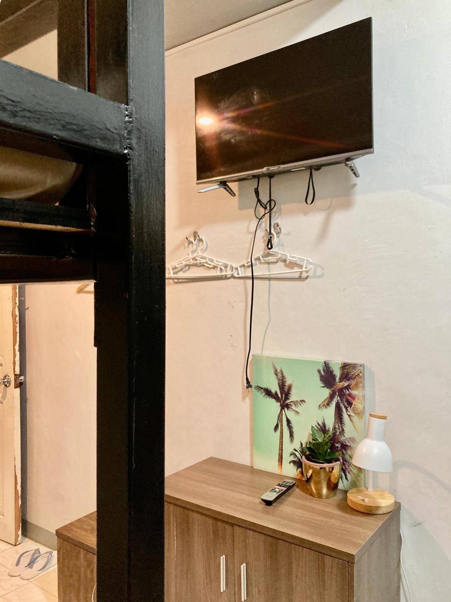 Hometel Barrio House Mactan ماكتان المظهر الخارجي الصورة