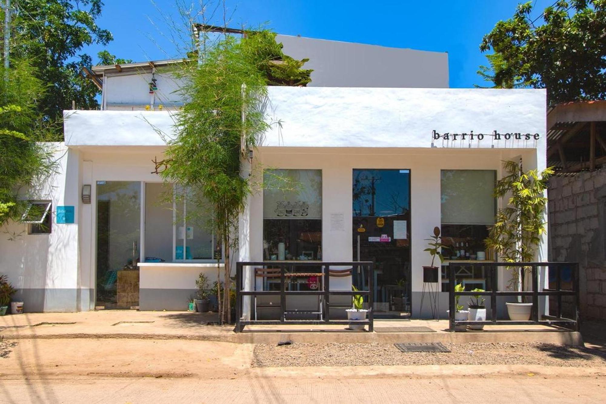 Hometel Barrio House Mactan ماكتان المظهر الخارجي الصورة